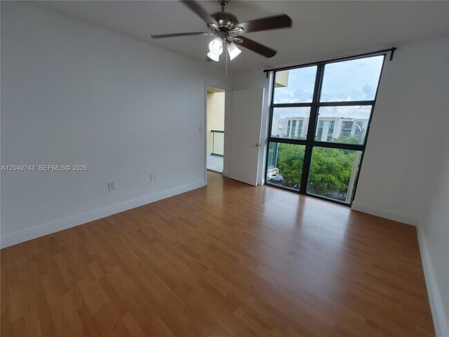 Building Photo - 11800 SW 18th St
