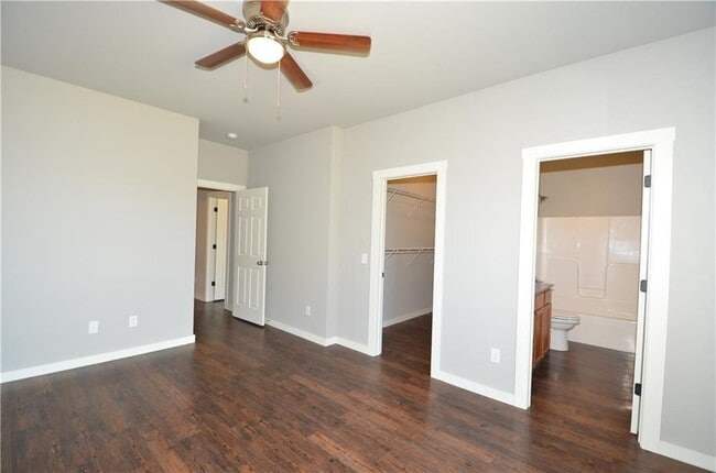 Building Photo - 311 Copper Oaks Dr