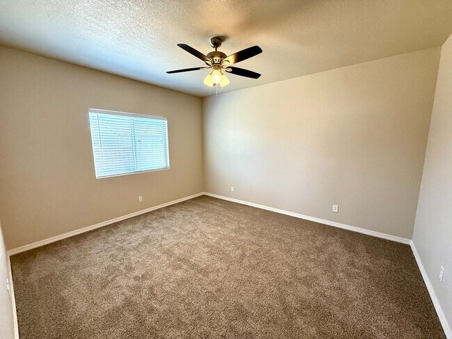 Building Photo - Beautiful 4-Bedroom Home for Rent in Cerba...