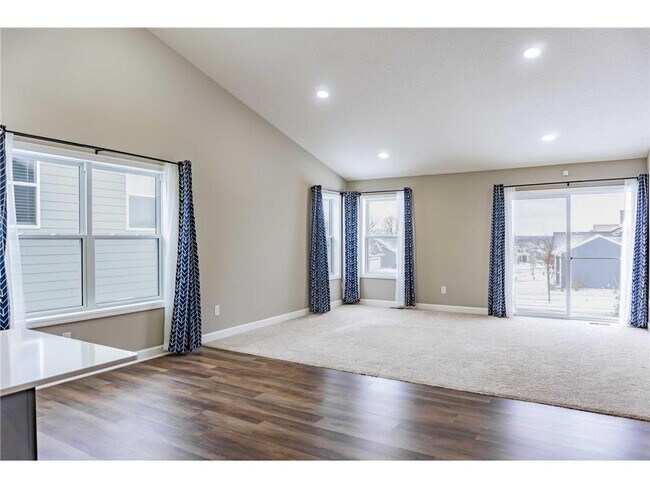 Building Photo - 143X Nutmeg Cir