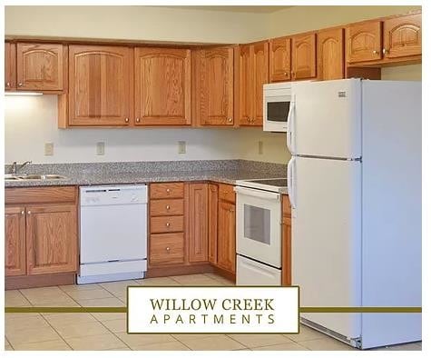 Building Photo - Willow Creek Apartments - Immediately 3bd/2ba