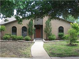 Primary Photo - 3 Bedroom House in The Colony!