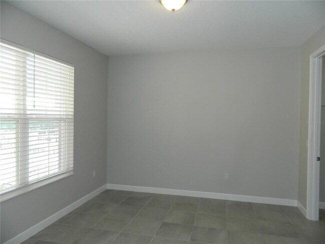 Building Photo - 1330 Bolton Pl