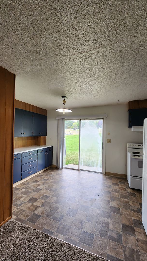 Building Photo - 816/818 Whitaker Dr