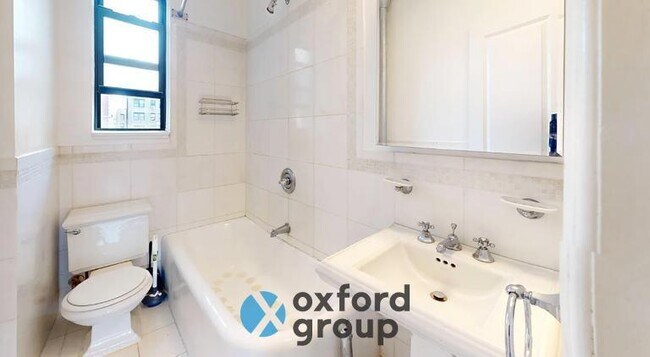 Building Photo - 2 bedroom in NEW YORK NY 10128