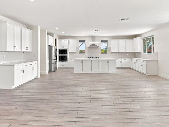 Building Photo - Luxury SMART HOME For Rent!