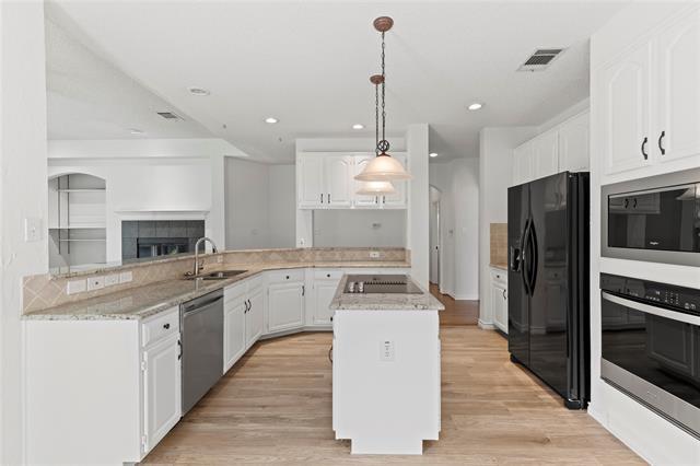 Building Photo - 6741 Banyon Dr