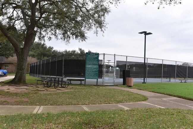 Building Photo - 122 Walston Ridge Ct