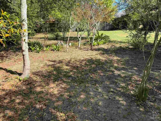 Building Photo - 7845 Le Jeune Dr