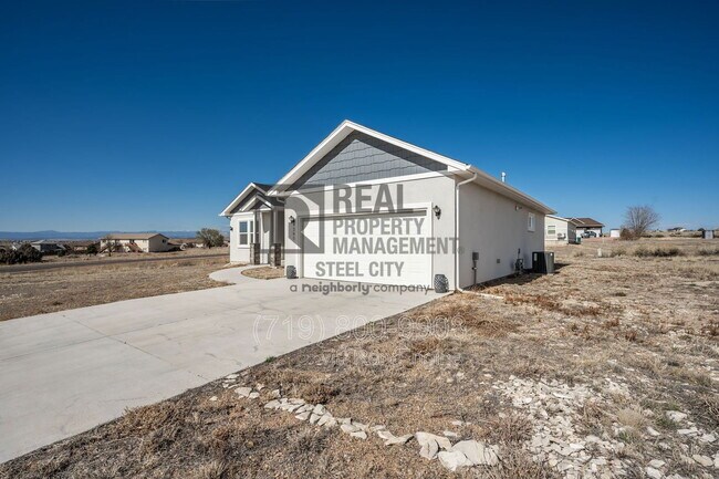 Building Photo - 295 W Acorn Dr