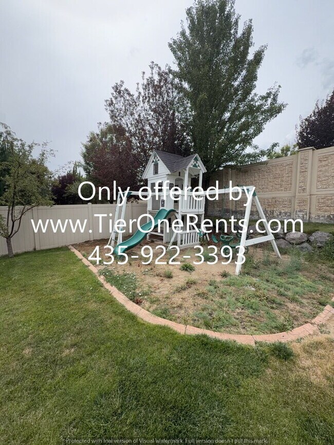Building Photo - NO DEPOSIT option available for qualified renters!