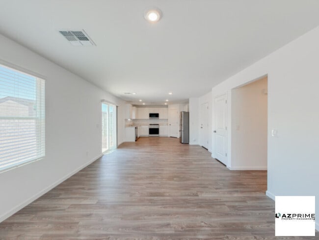 Building Photo - 239 Sonoran Vis Cir