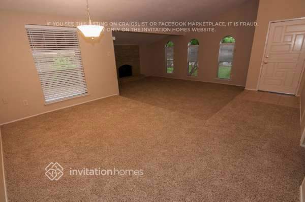 Building Photo - 18110 Navajo Trail Dr