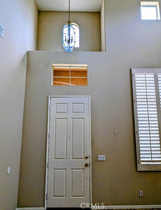 Building Photo - 41807 Cascades Ct