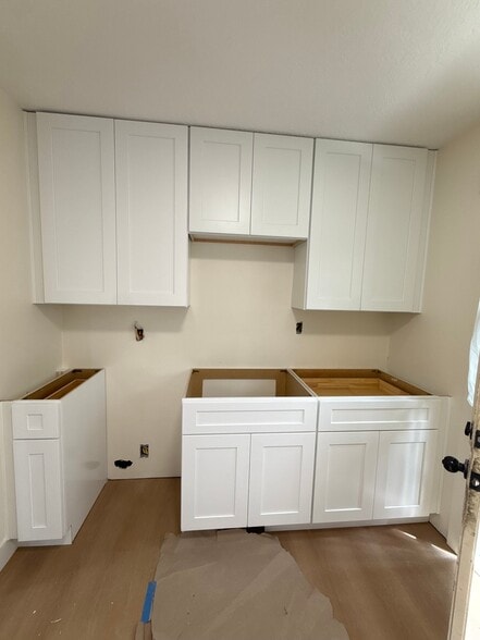 Building Photo - 1020 N 1500 W