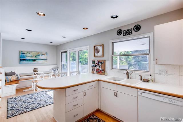 Building Photo - 7398 S Hudson Way