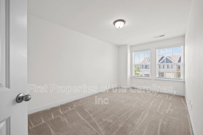 Building Photo - 1245 Pebble Grove Dr