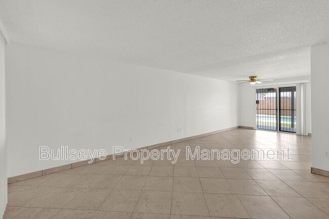Building Photo - 13811 N 37th Way