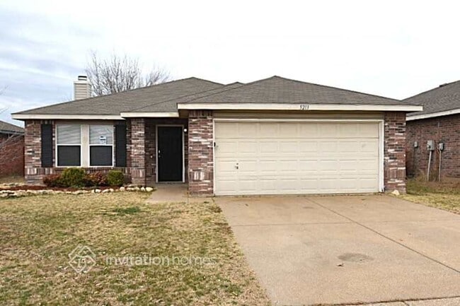 Building Photo - 5213 Newcastle Ln