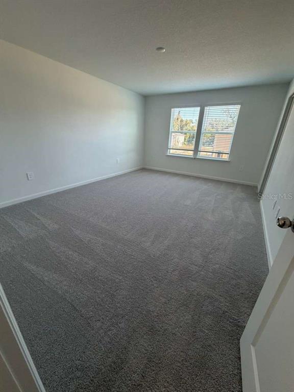 Building Photo - 3617 SE 37th Ct