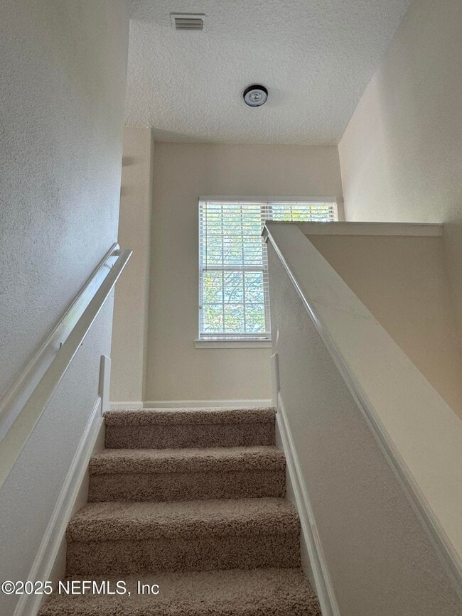 Building Photo - 12423 Forest Lake Cir W