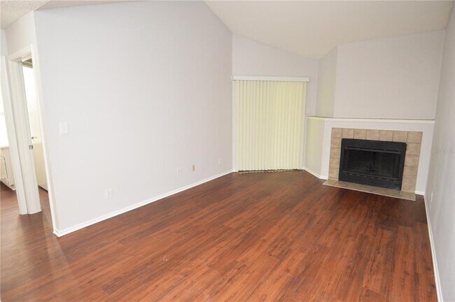 Building Photo - 8630 Mallard Reserve Dr