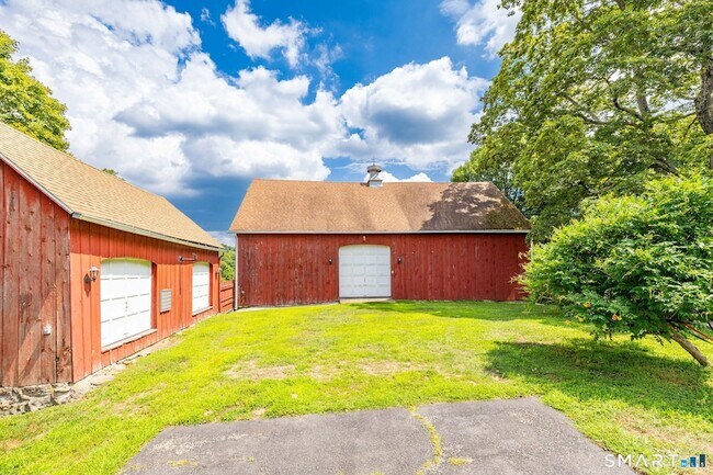 Building Photo - 73 Westledge Rd