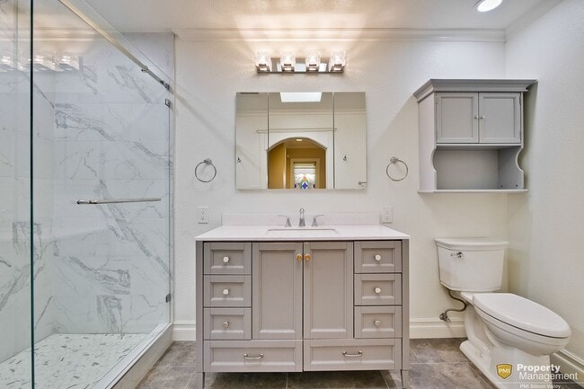 Building Photo - Turnkey Home with Natural Light & Upgrades...
