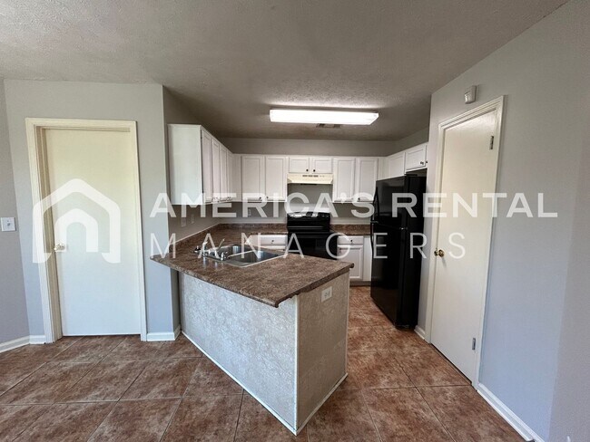 Building Photo - Home for rent in Montgomery!!! Available NOW!!!