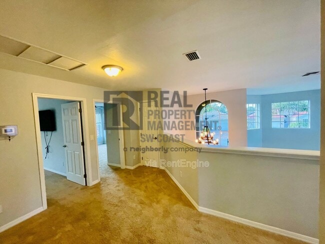 Building Photo - 9135 Astonia Way