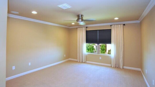 Building Photo - Stunning Executive Home (former model) in ...