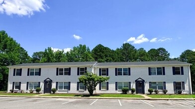 Building Photo - 200 Kilby Shores Dr