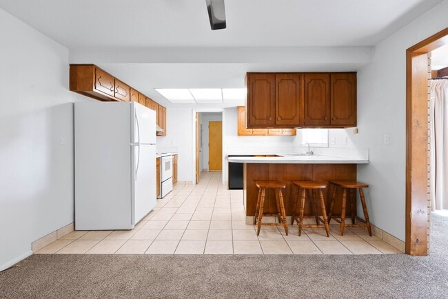 Building Photo - 3 Bed 2 Bath Home in Rexburg