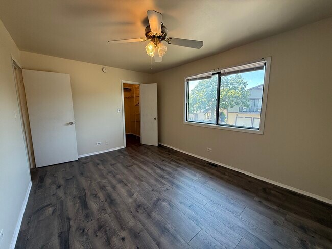 Building Photo - 6258 Gold Cir