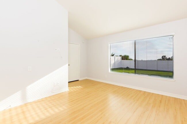 Building Photo - Mission Viejo Lease – 3 Bedrooms, 2 Bathrooms + Bonus Room