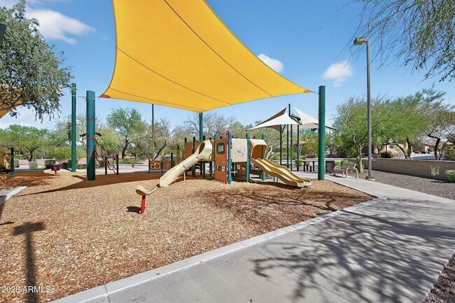 Building Photo - 7135 W Desert Mirage Dr