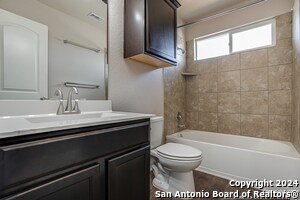 Building Photo - 2307 Clover Ridge