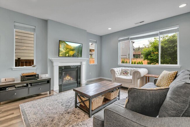 Building Photo - 4370 Novak Dr SW
