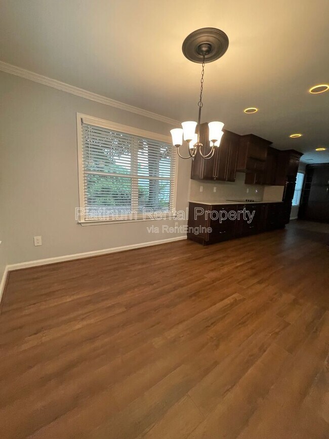 Building Photo - 1745 Berry Ct