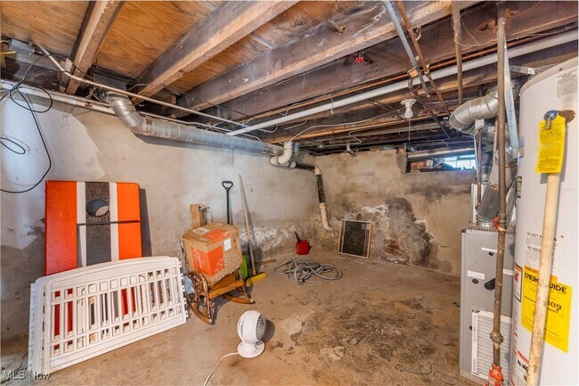 Building Photo - 1873 W 47th St