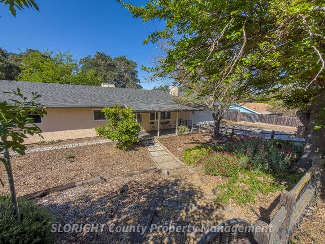 Building Photo - AVAILABLE MAY - Atascadero Home with Backyard Oasis + Bonus Office
