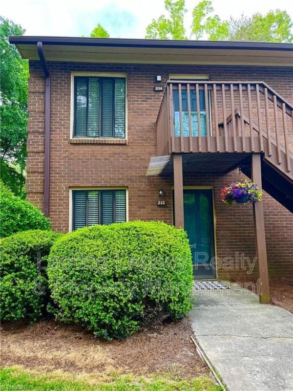 Building Photo - 212 Ridge Forest Ct