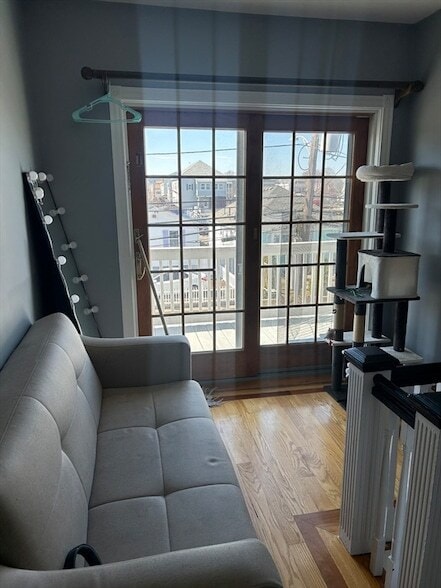 Building Photo - 91 Pomona St