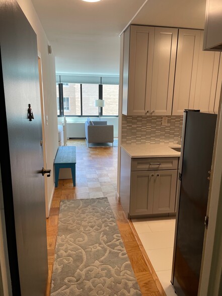 Primary Photo - 2030 F St NW