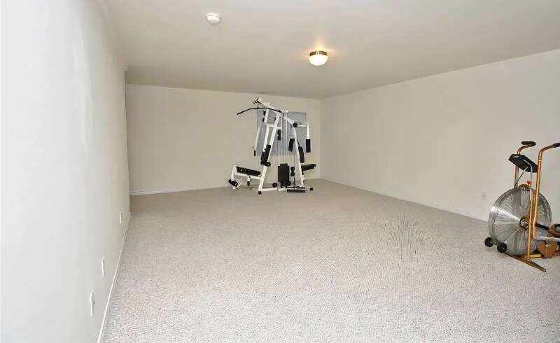 Building Photo - 3447 Plantation Grove