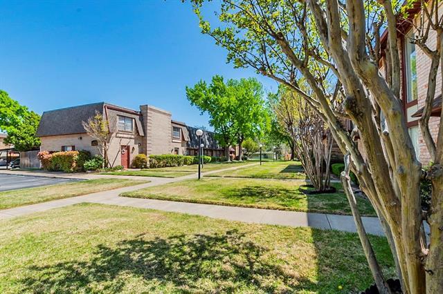 Building Photo - 1821 E Grauwyler Rd