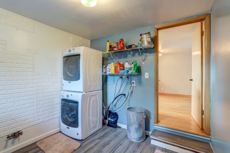 Building Photo - 2403 S Lima Way
