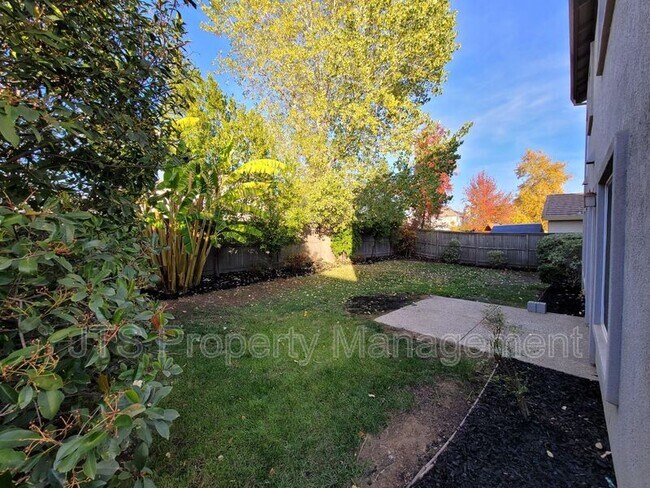 Building Photo - 11785 Rose Wind Ct