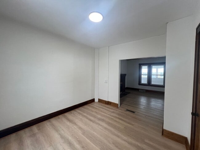 Building Photo - Click the “Apply Now” button or email wapmrentals@gmail.com for a prompt response.