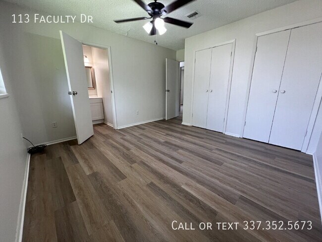 Building Photo - 113 Faculty Dr